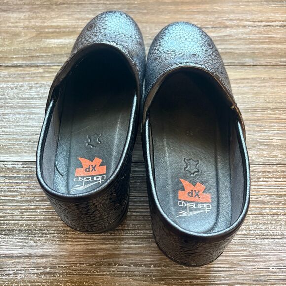 Dansko Women's XP Professional Clog Size 39 Black Gray Medallion Print Comfort - Picture 5 of 6